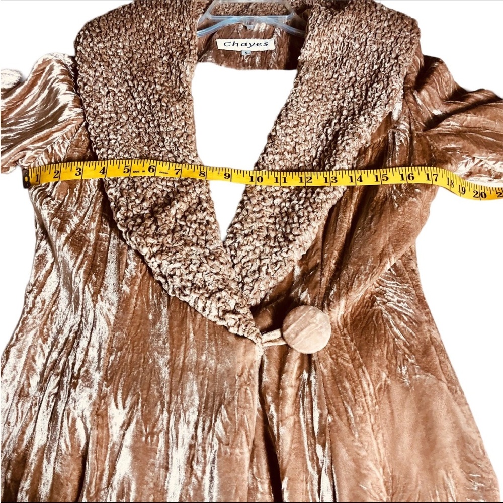 Rare Vintage Chayes Beige Crushed Velvet Princess Coat Robe - Picture 11 of 14